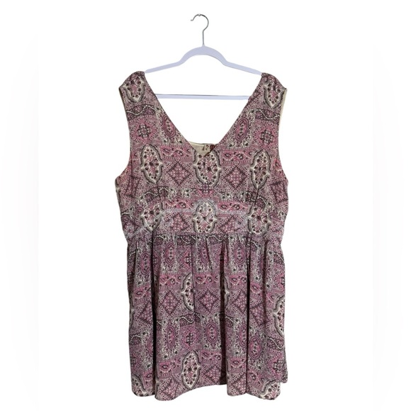 Seven7 Tops - Seven7 Women’s 100% Silk Tunic Blouse | Geometric Print With Beaded Detail | XXL